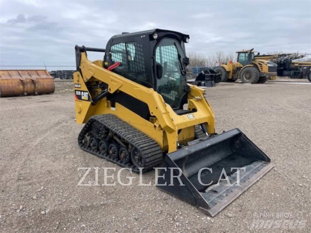 CAT 257D Încarcatoare cu excavator