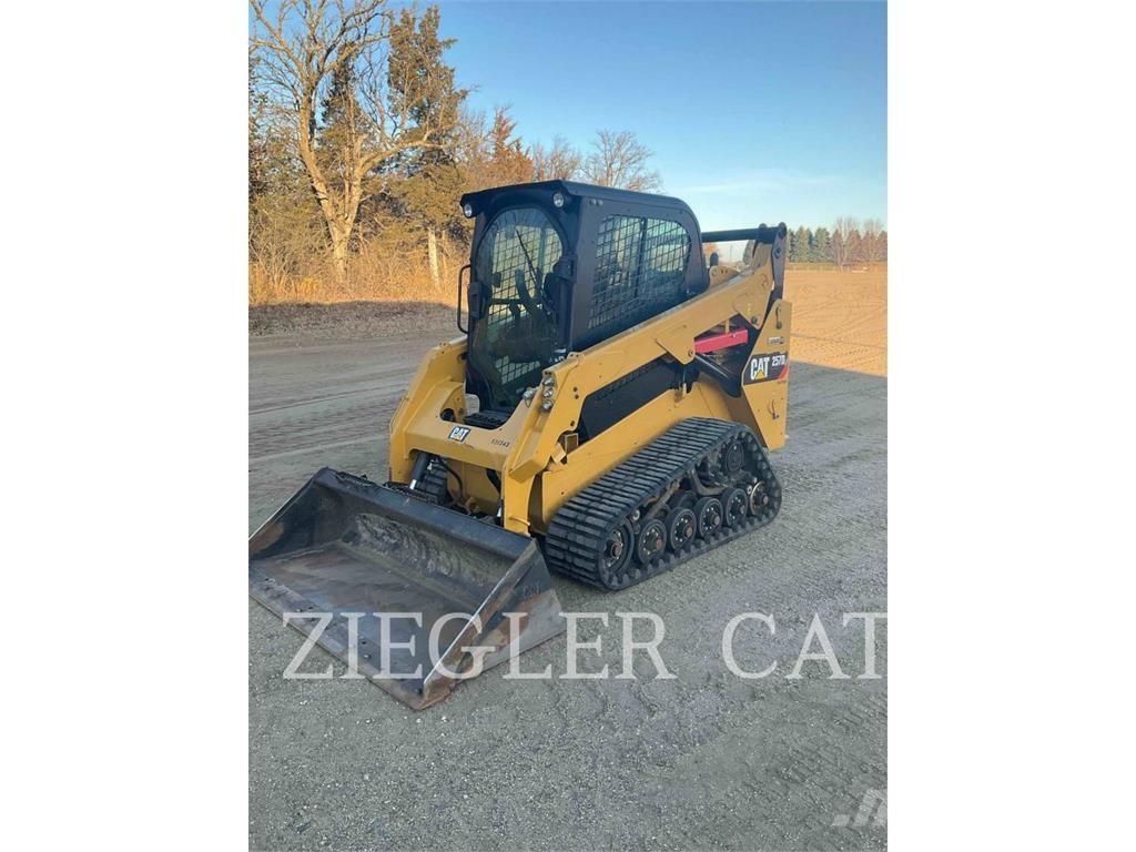 CAT 257D Încarcatoare cu excavator