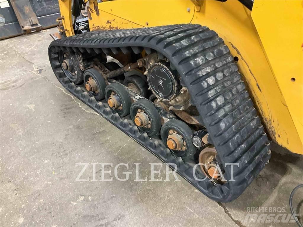 CAT 257D3 Încarcatoare cu excavator