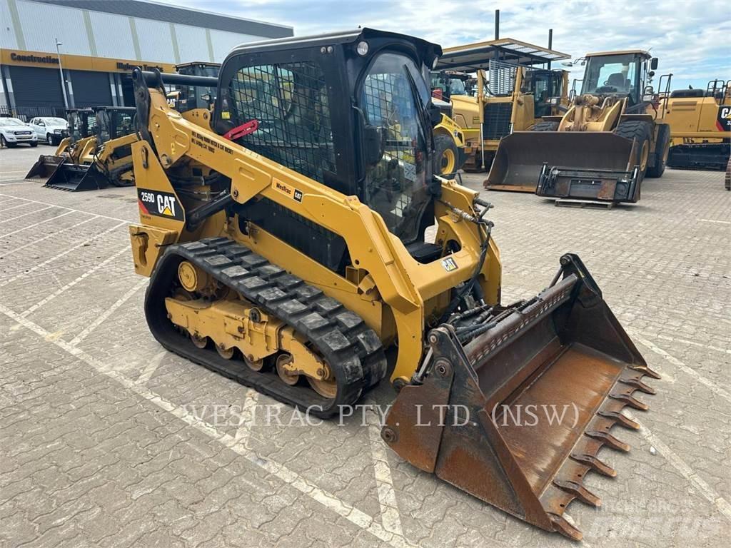 CAT 259D Încarcatoare cu excavator