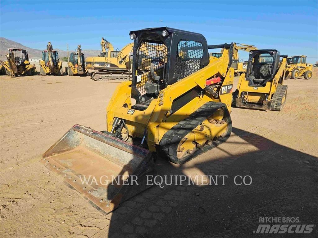 CAT 259D Încarcatoare cu excavator