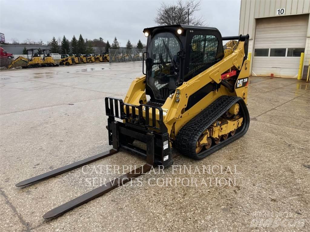 CAT 259D Încarcatoare cu excavator