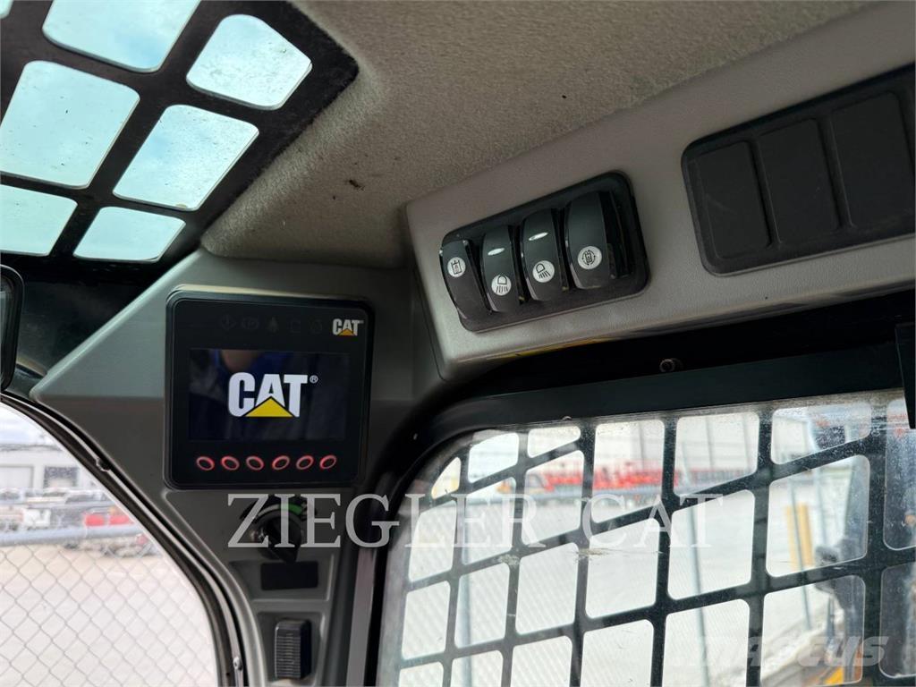 CAT 259D Încarcatoare cu excavator