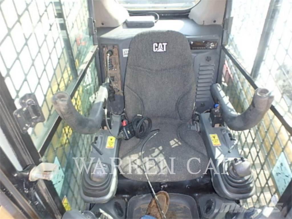CAT 259D Încarcatoare cu excavator