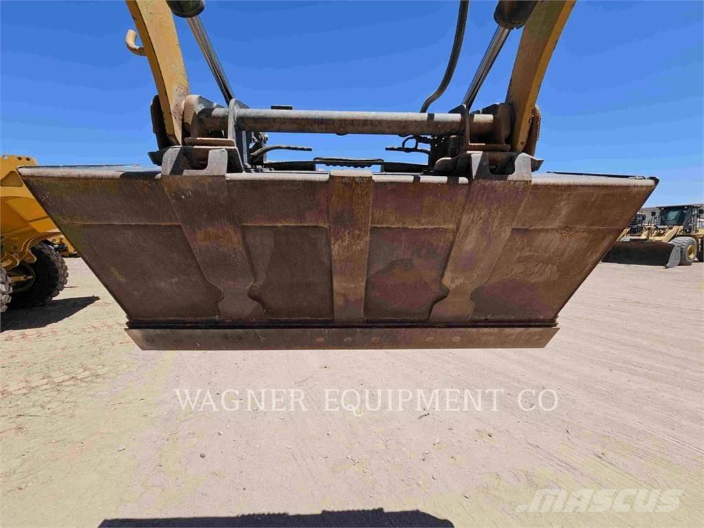 CAT 259D Încarcatoare cu excavator