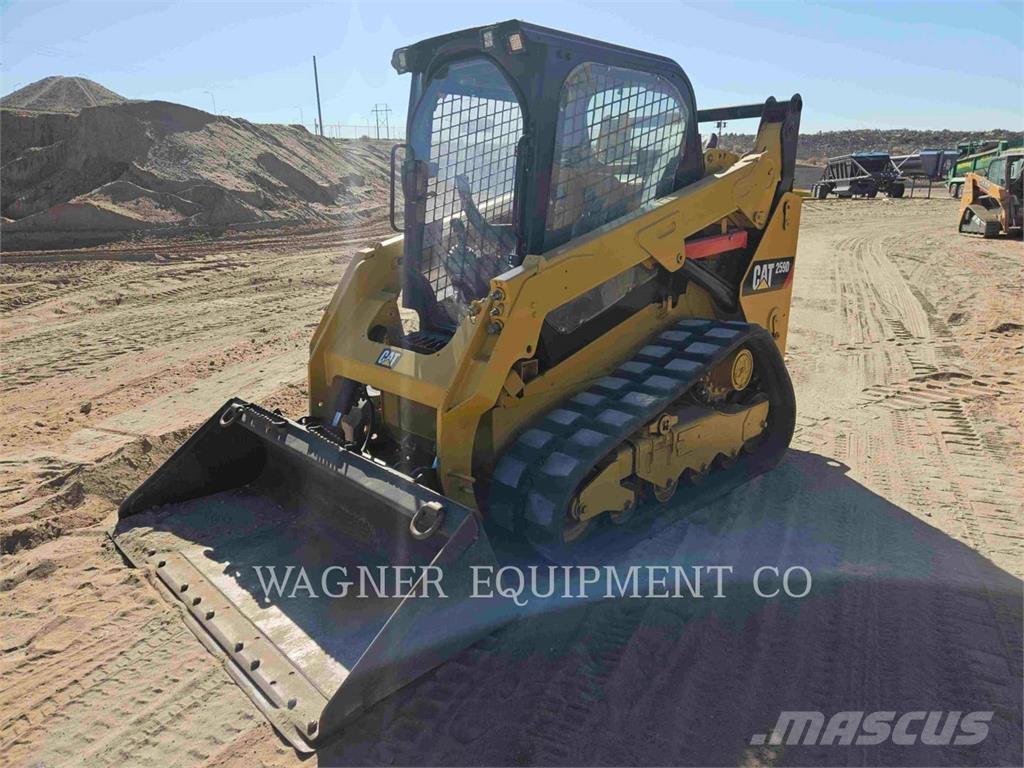 CAT 259D Încarcatoare cu excavator
