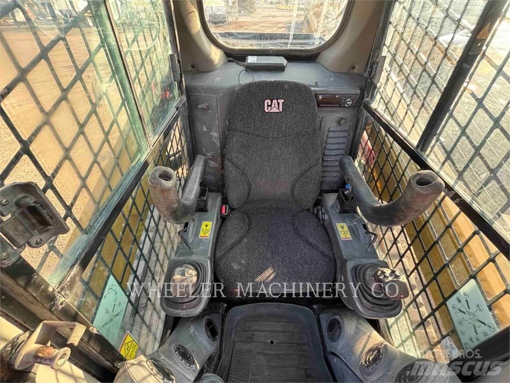 CAT 259D C3-H2 Încarcatoare cu excavator