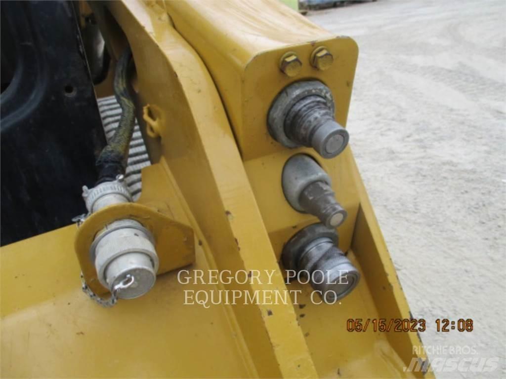 CAT 259D3 Încarcatoare cu excavator