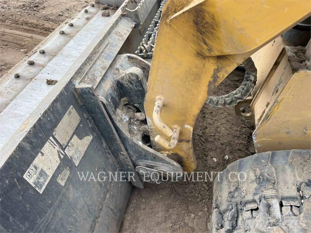 CAT 259D3 Încarcatoare cu excavator