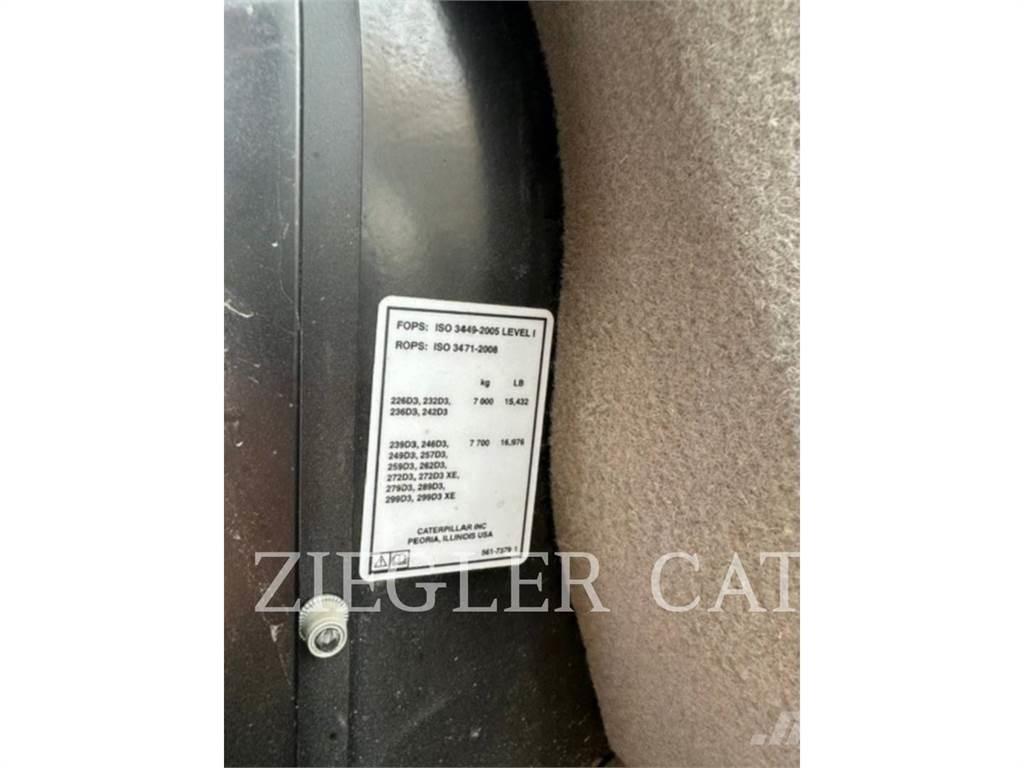 CAT 259D3 Încarcatoare cu excavator