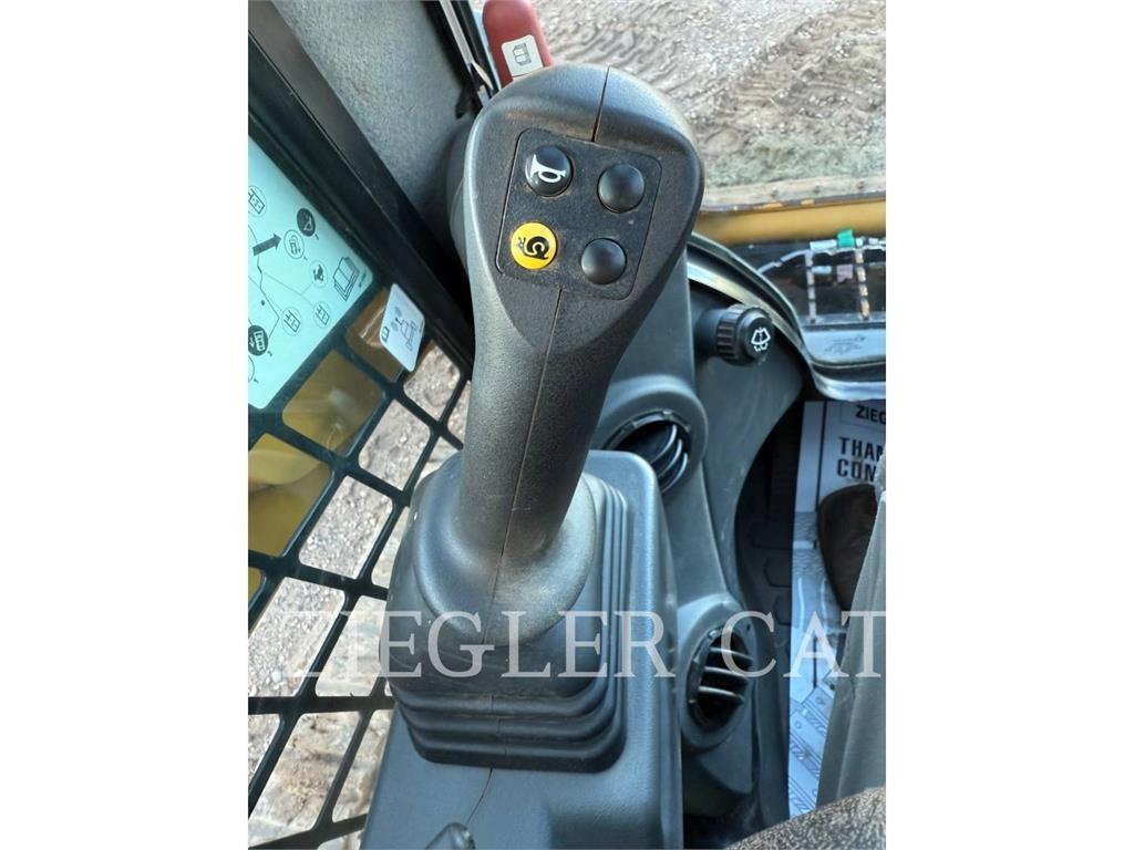 CAT 259D3 Încarcatoare cu excavator