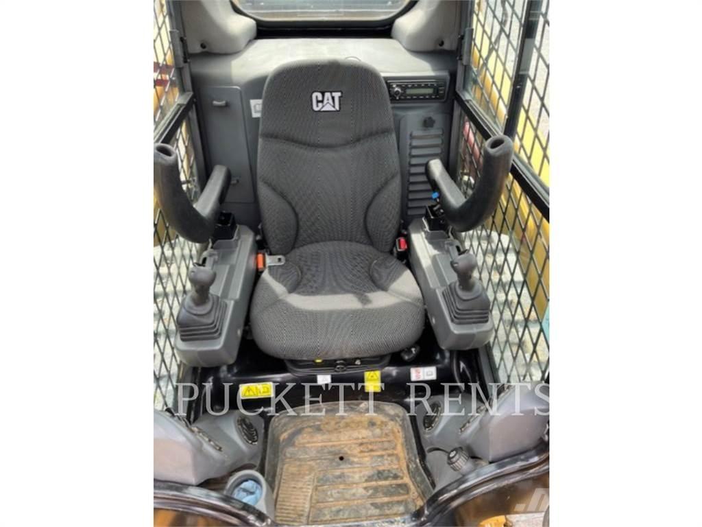 CAT 259D3 Încarcatoare cu excavator