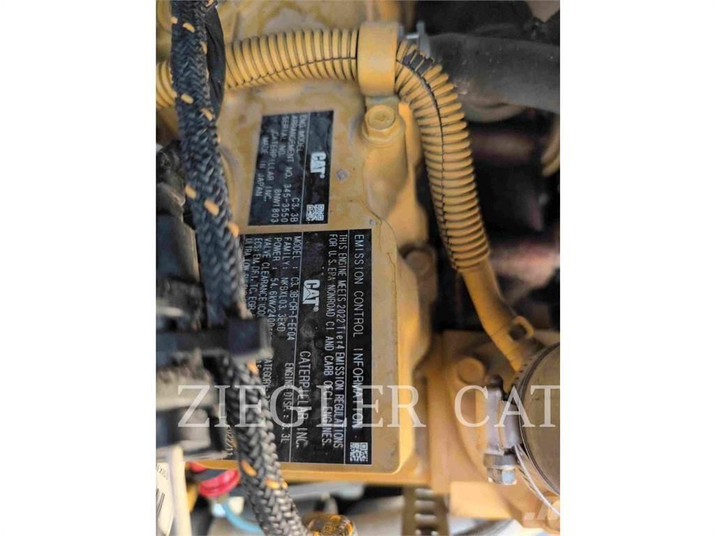 CAT 259D3 Încarcatoare cu excavator