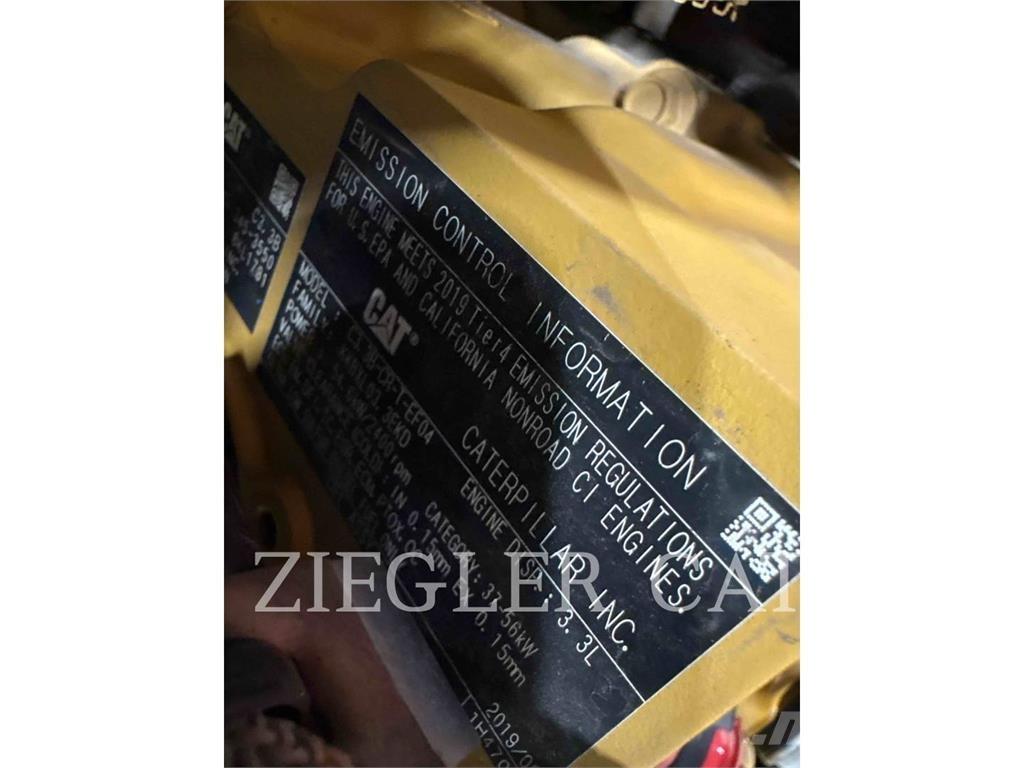 CAT 259D3 Încarcatoare cu excavator