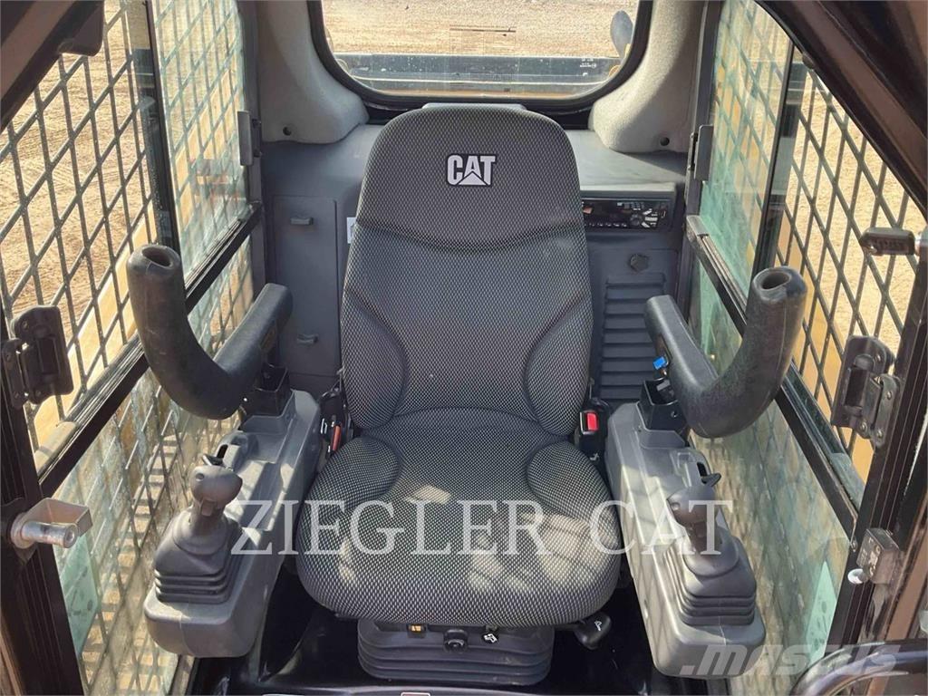 CAT 259D3 Încarcatoare cu excavator