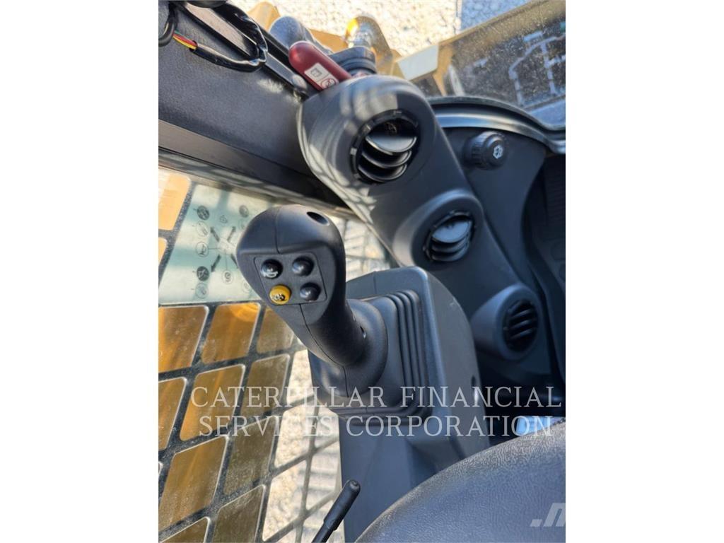 CAT 259D3 Încarcatoare cu excavator