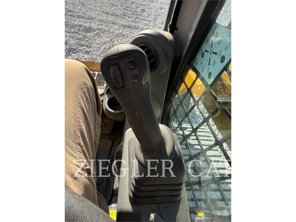 CAT 259D3 Încarcatoare cu excavator