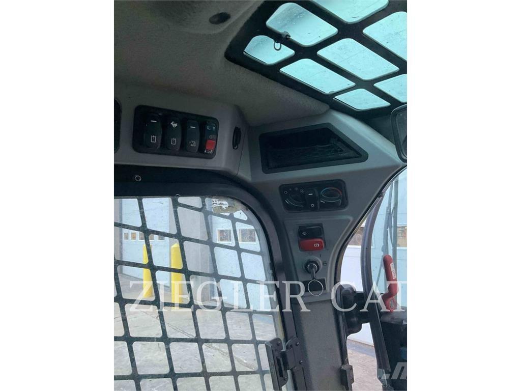 CAT 259D3 Încarcatoare cu excavator