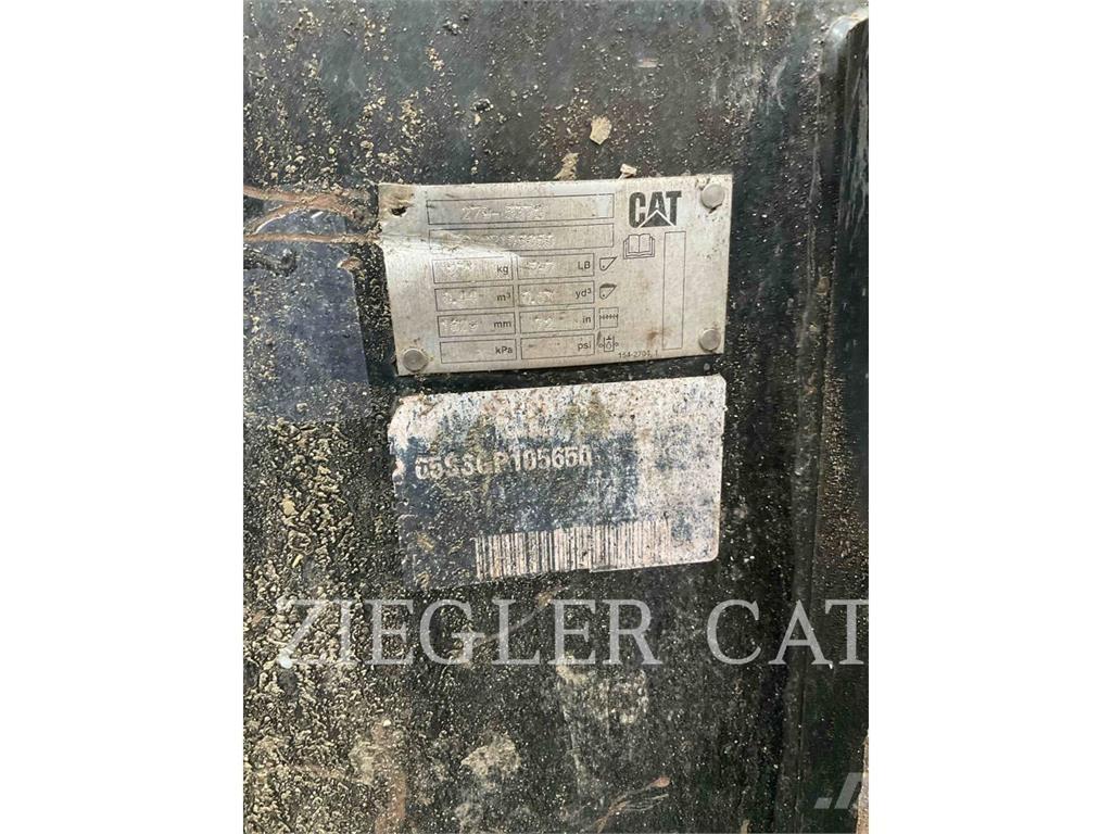 CAT 259D3 Încarcatoare cu excavator