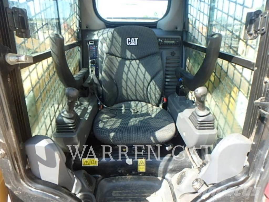 CAT 259D3 C3H3 Încarcatoare cu excavator