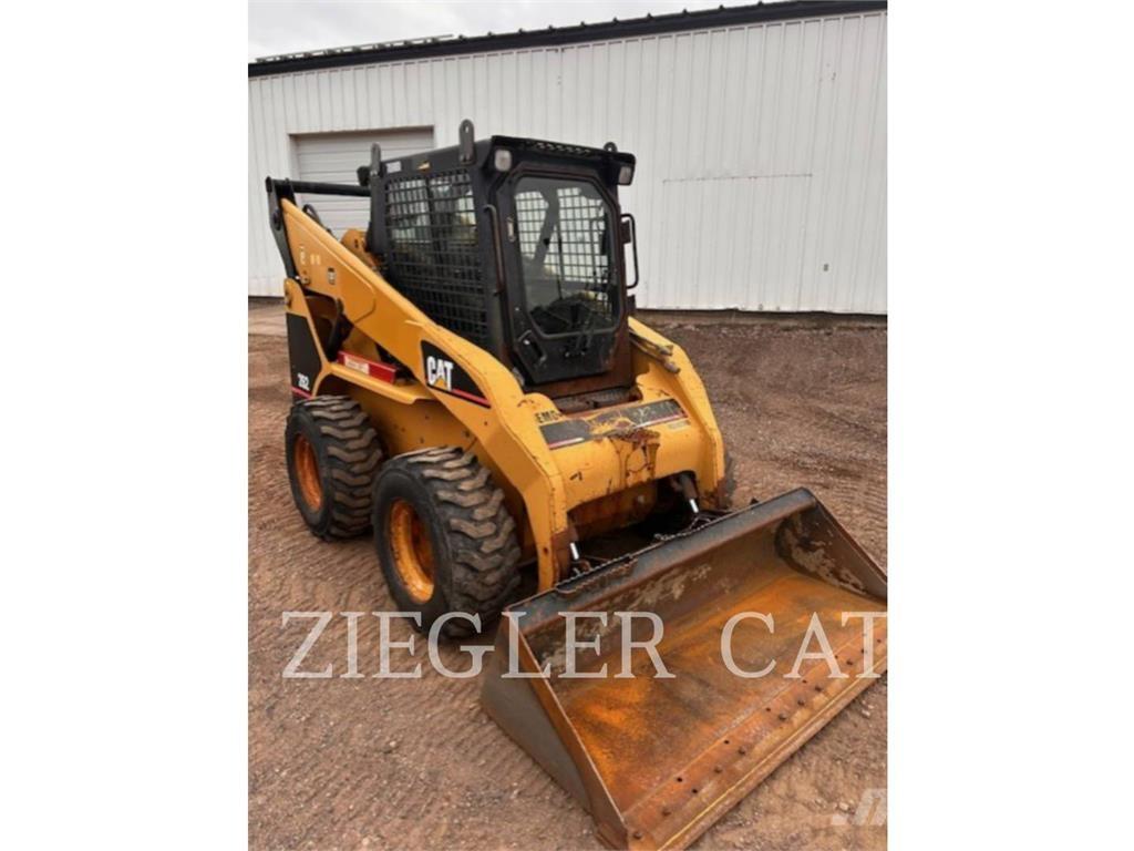 CAT 262 Mini incarcator