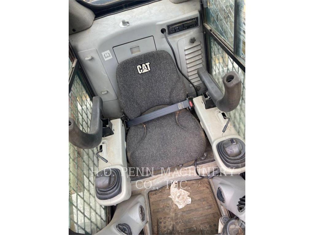 CAT 262 C Mini incarcator