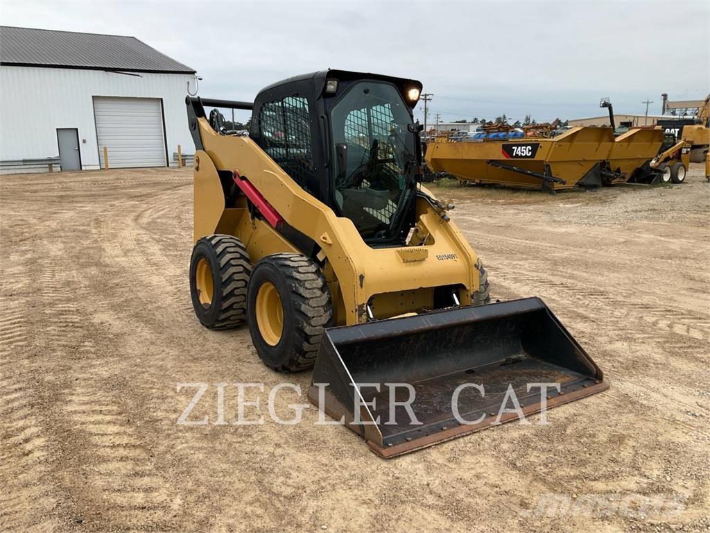 CAT 262C Mini incarcator