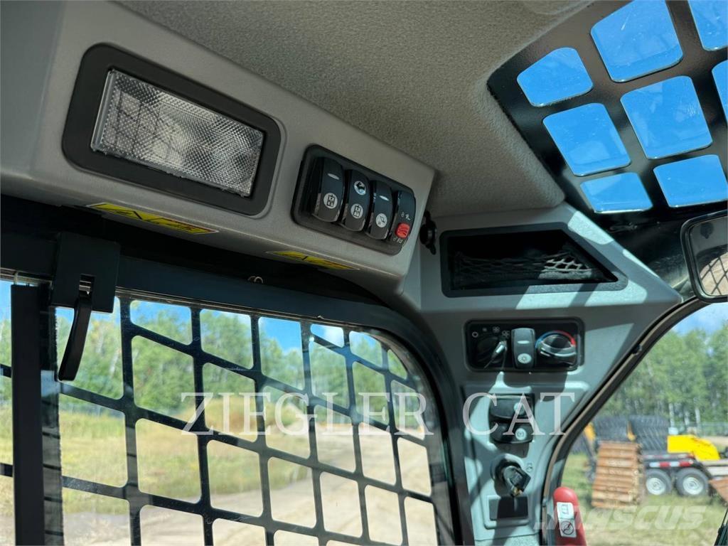 CAT 262D Mini incarcator