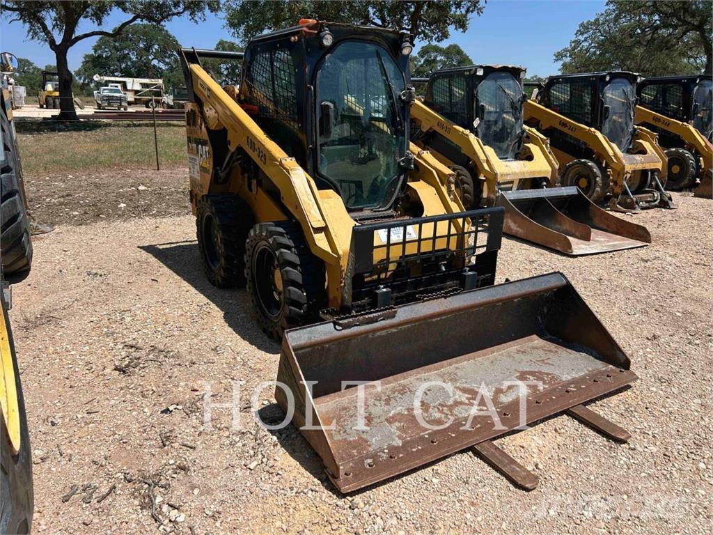 CAT 262D Mini incarcator