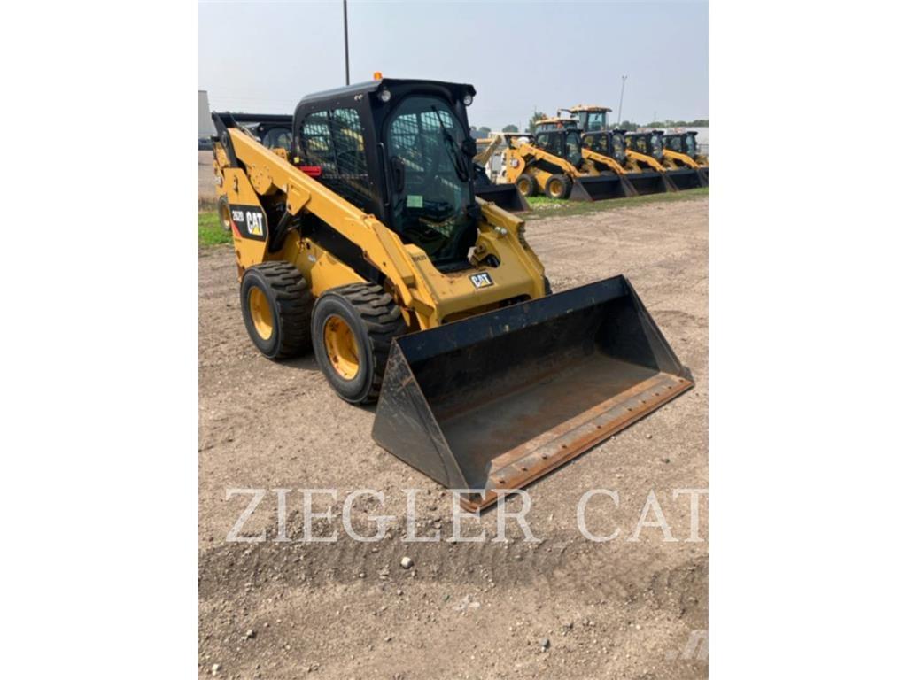 CAT 262D Mini incarcator
