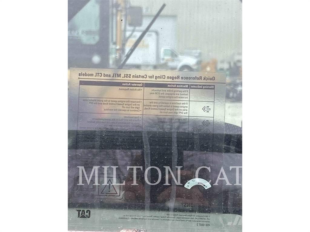 CAT 262D 3 Mini incarcator