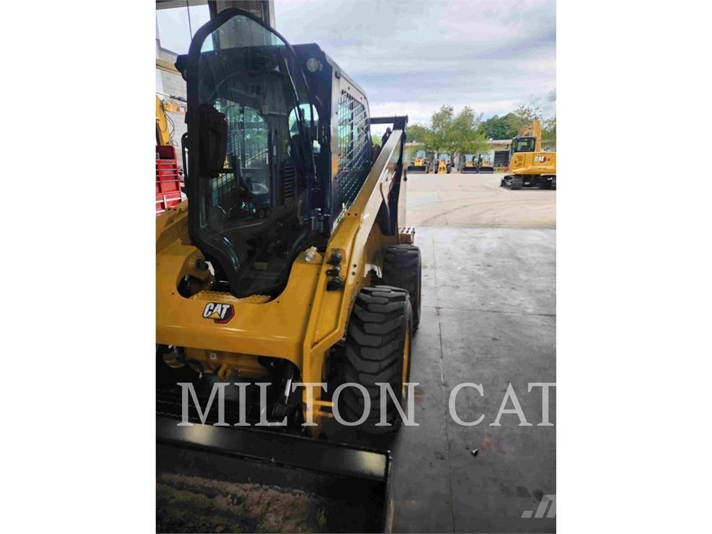 CAT 262D 3 Mini incarcator