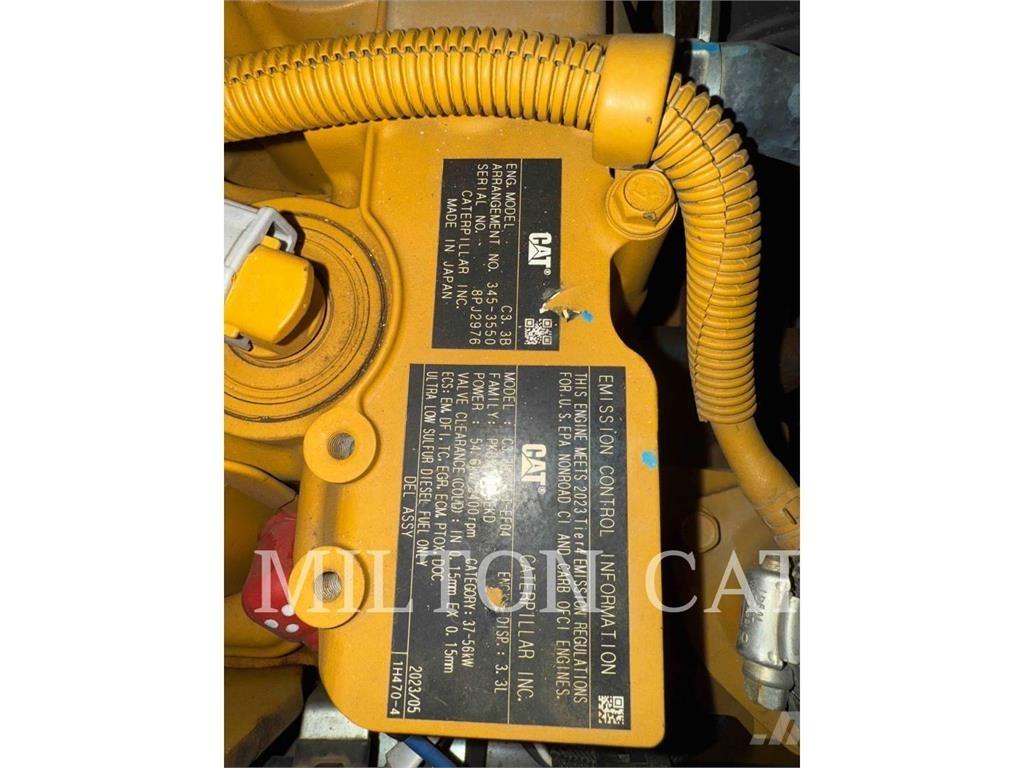 CAT 262D 3 Mini incarcator