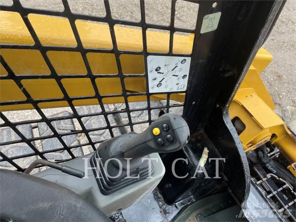 CAT 262D3 Mini incarcator