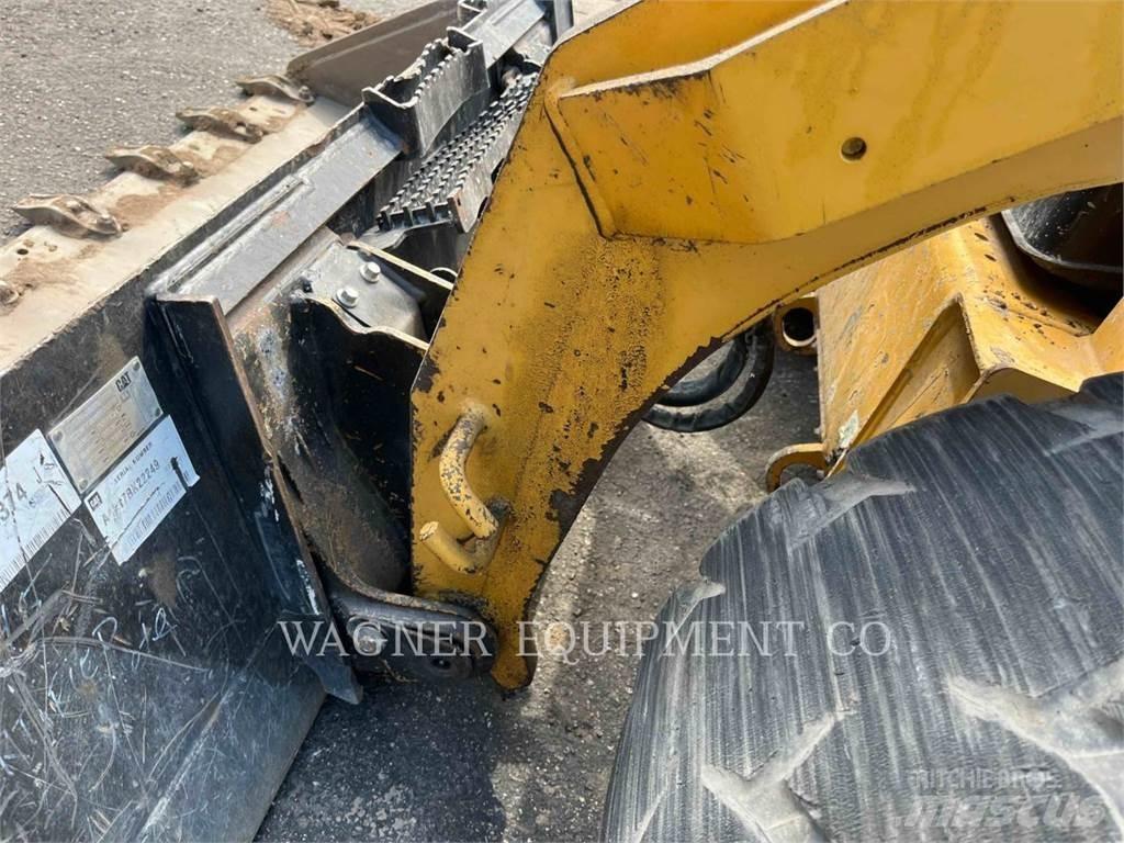 CAT 262D3 Mini incarcator