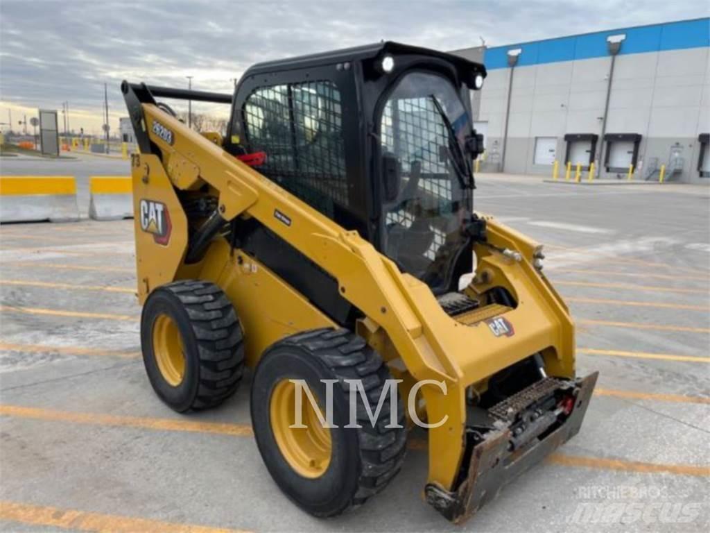 CAT 262D3 Mini incarcator