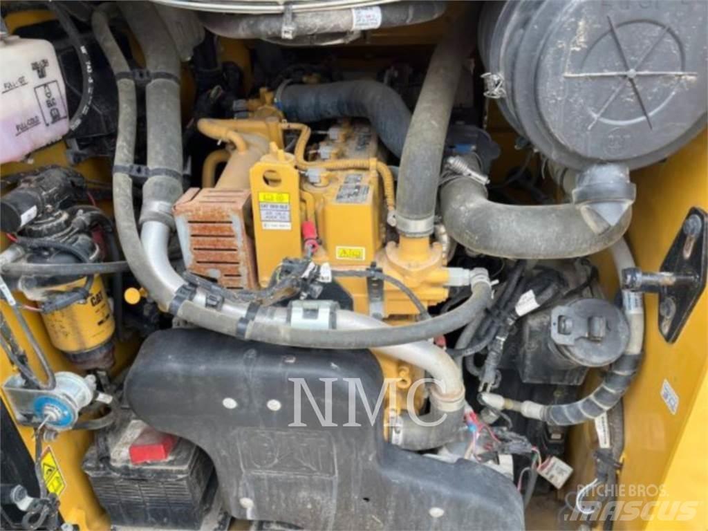 CAT 262D3 Mini incarcator