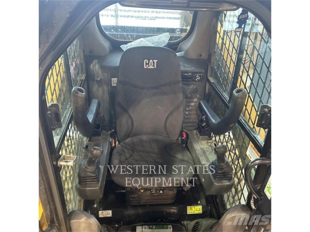 CAT 262D3 Mini incarcator