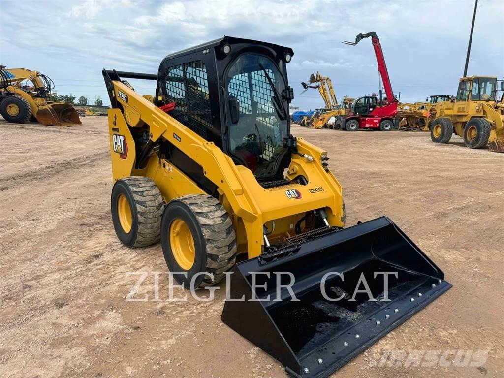 CAT 262D3 Mini incarcator