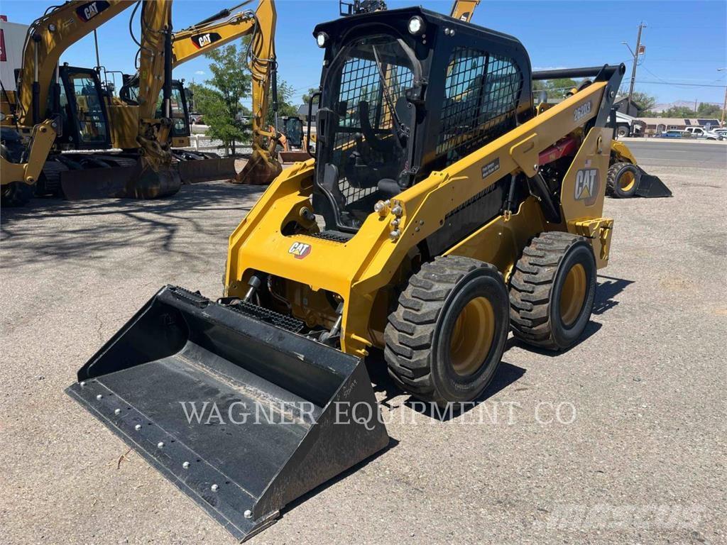 CAT 262D3 Mini incarcator