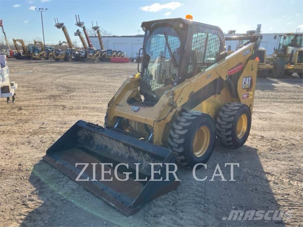 CAT 262D3 Mini incarcator