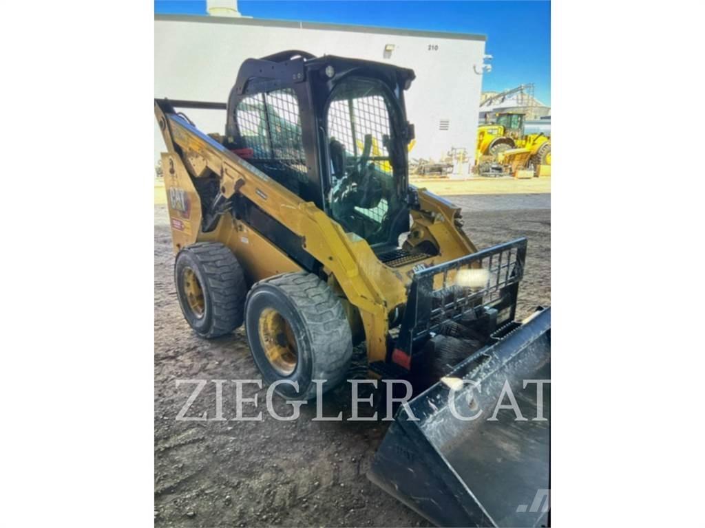 CAT 262D3 Mini incarcator