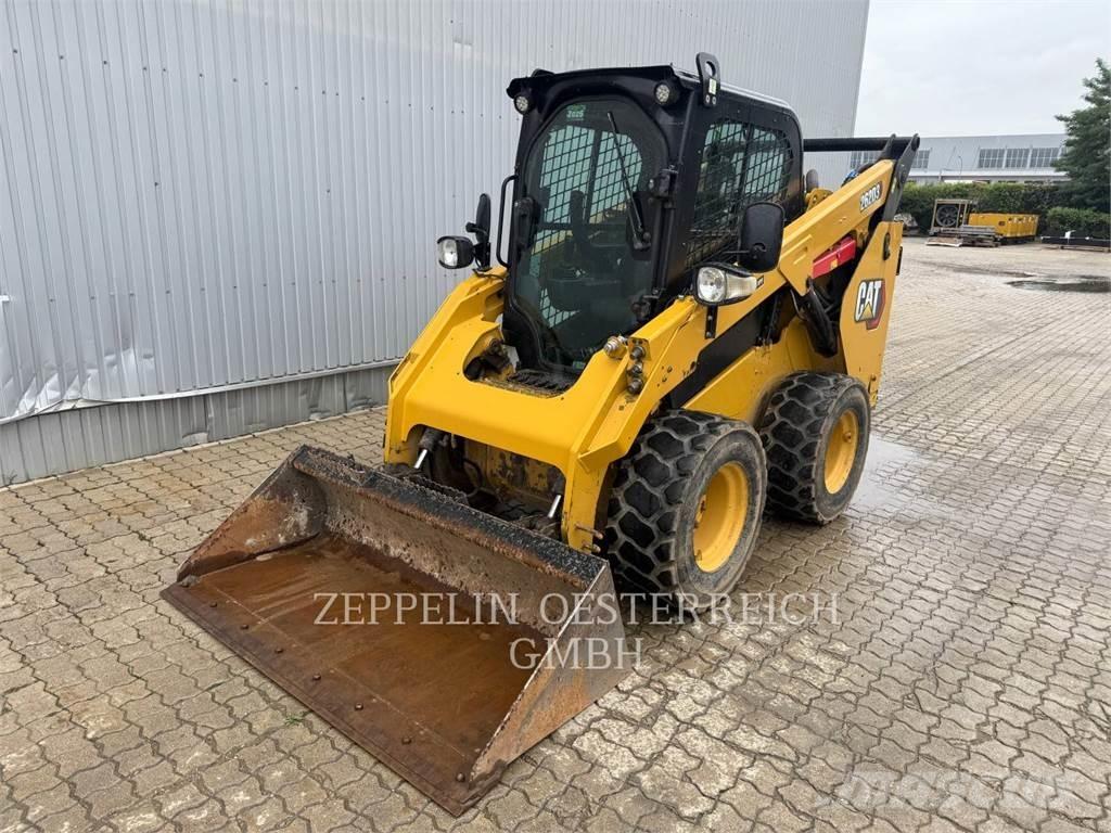 CAT 262D3 Mini incarcator