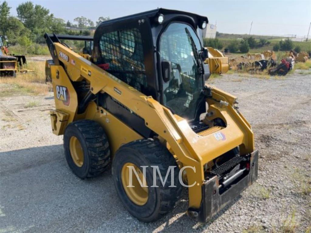 CAT 262D3 Mini incarcator