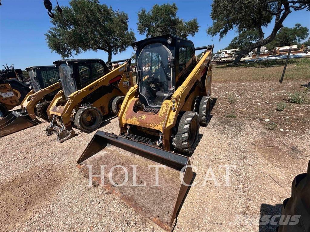 CAT 262D3 Mini incarcator