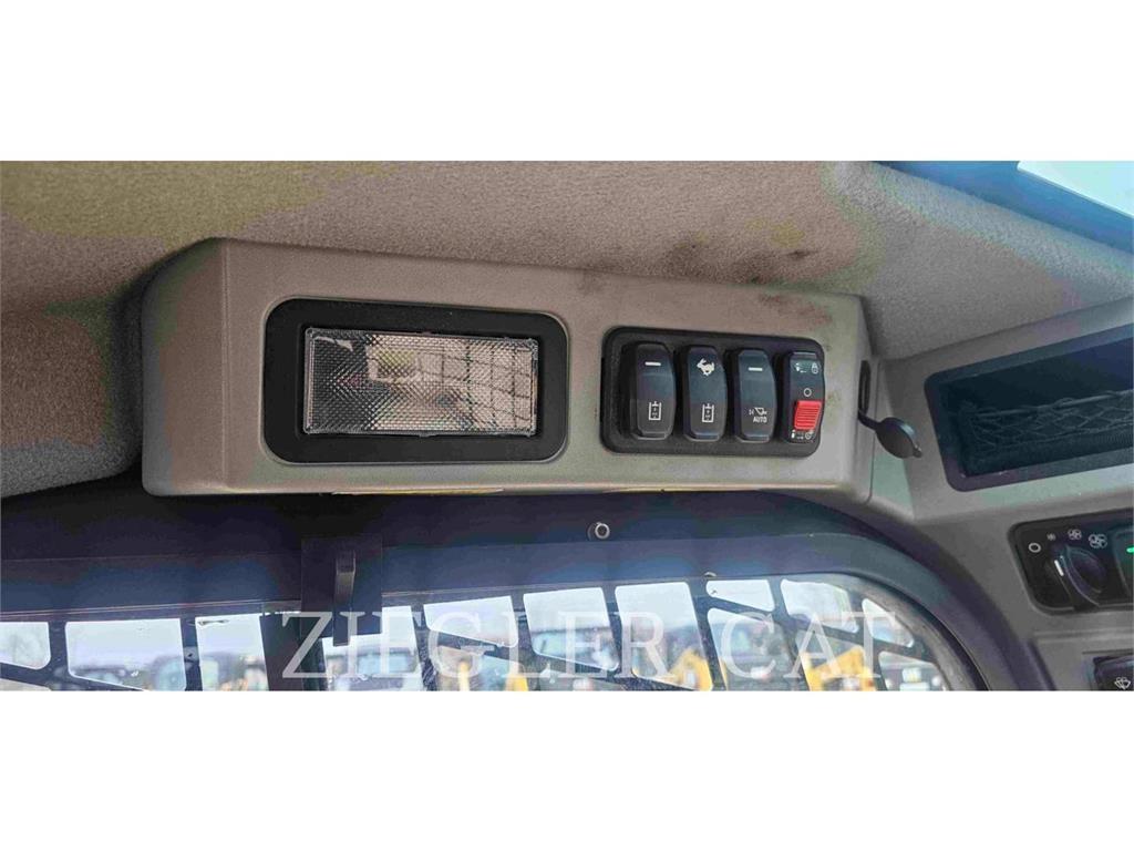 CAT 262D3 Mini incarcator