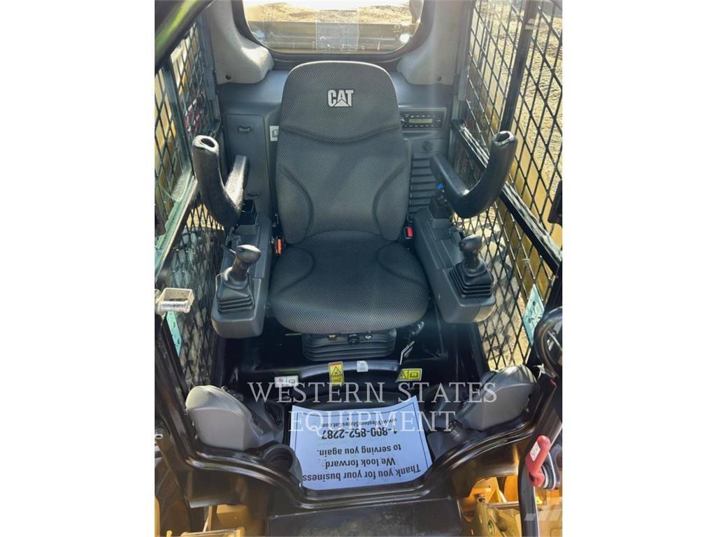 CAT 262D3 Mini incarcator