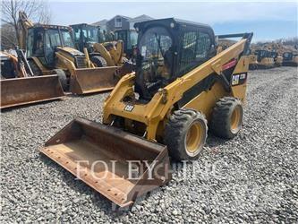 CAT 272D2 Mini incarcator