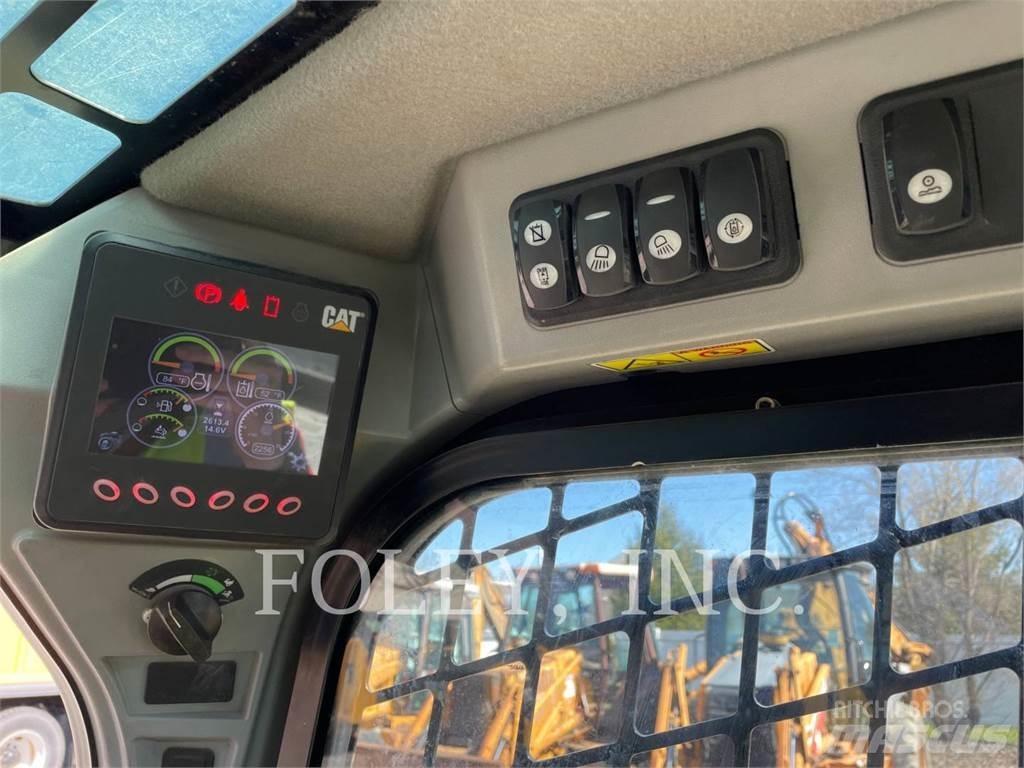 CAT 272D2 Mini incarcator