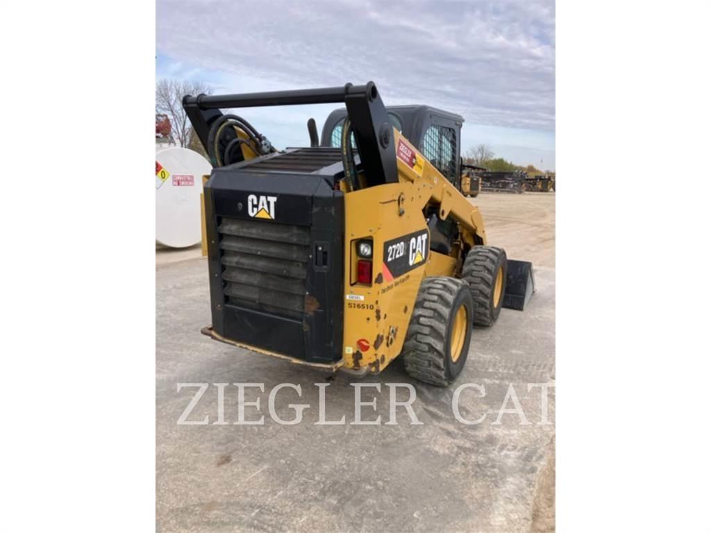 CAT 272D2 Mini incarcator
